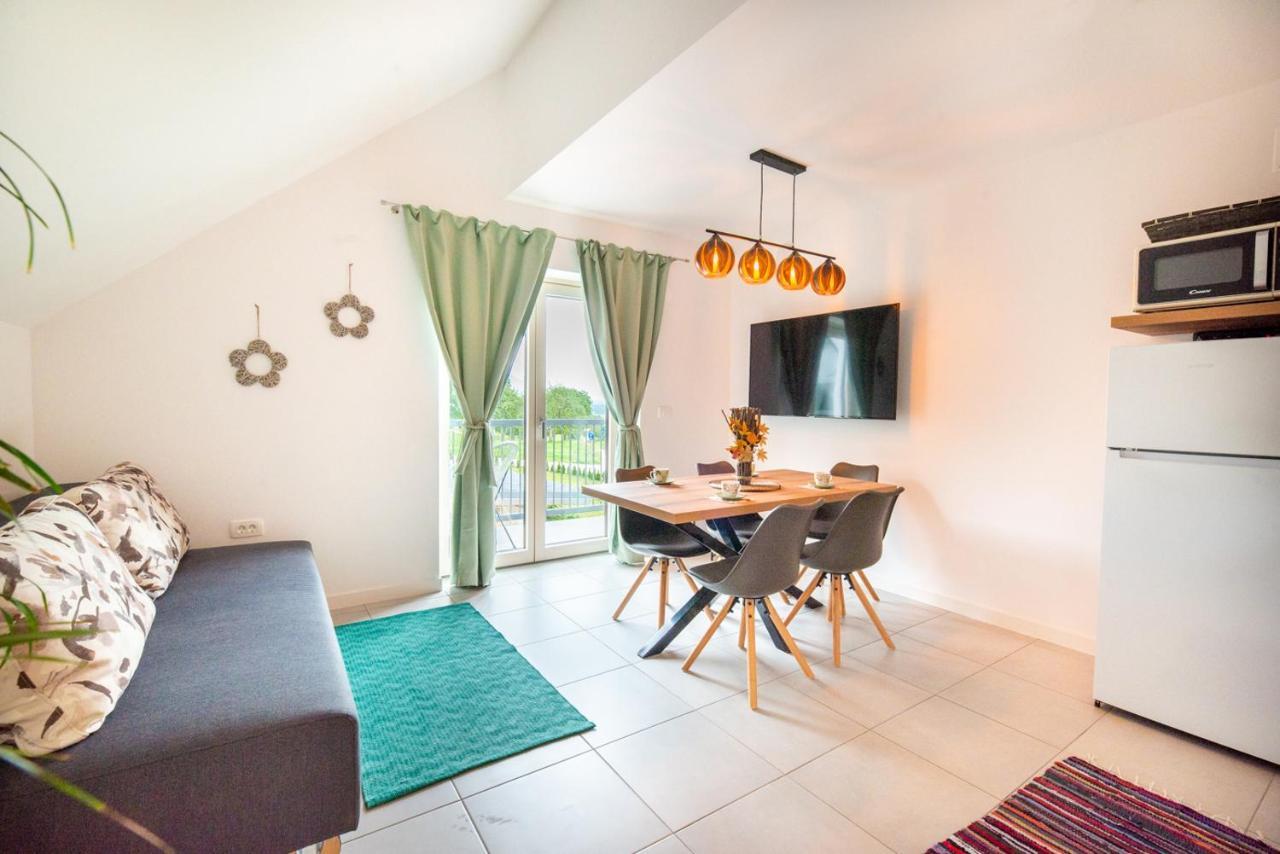 בלד Apple Tree Apartment מראה חיצוני תמונה